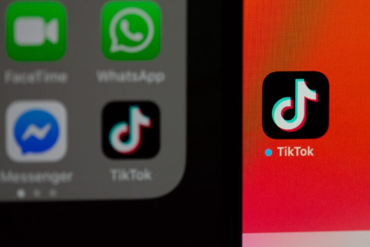 Tik Tok e l’emulazione pericolosa