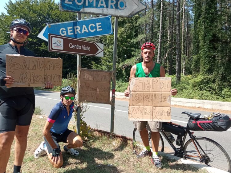 Vacanze lente ed ecologiche lungo la Ciclovia dei Parchi della Calabria