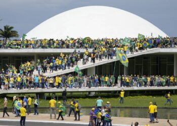 Brasile, assalto al Parlamento: cause, conseguenze e reazioni a livello internazionale