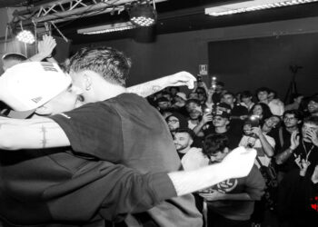 alt= foto della sera precendete del rage against the beat