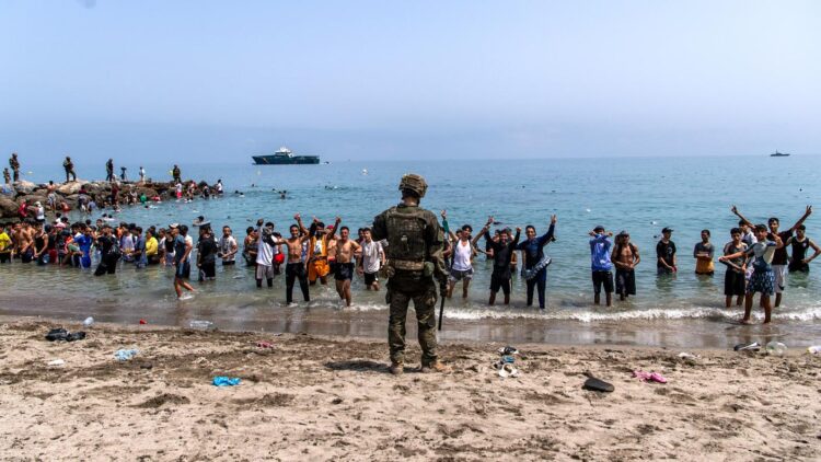 Ceuta: i migranti come pedine di un gioco geopolitico